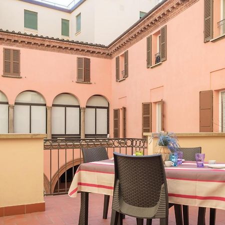 Galleria Del Toro Apartments ボローニャ エクステリア 写真
